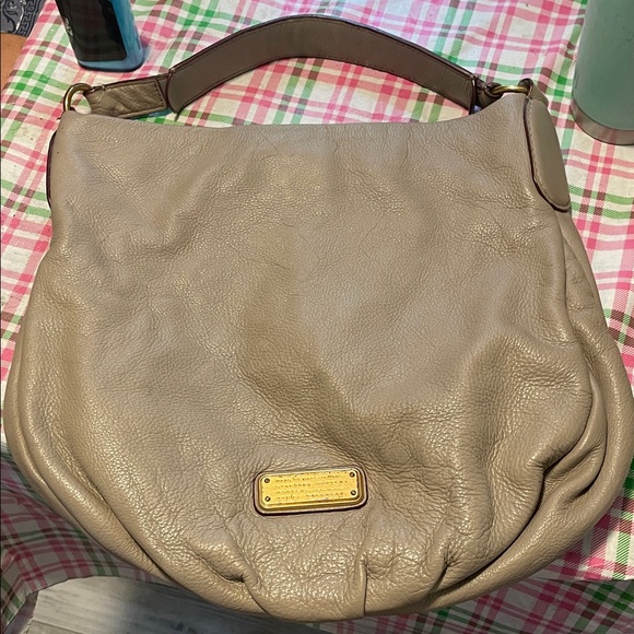 Marc Jacobs Taupe Leather Hobo Bag - Picture 1 of 2
